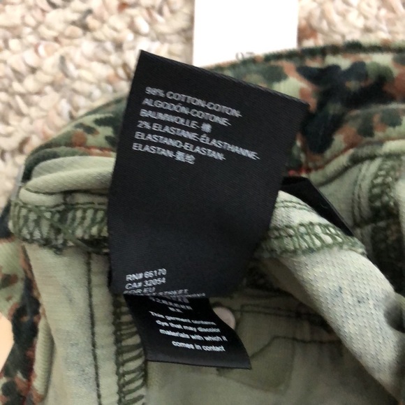 ❤️ 26 ❤️ NWT Anthro Pants Skinny Corduroy Green Camo Button Fly High Rise - Picture 7 of 10